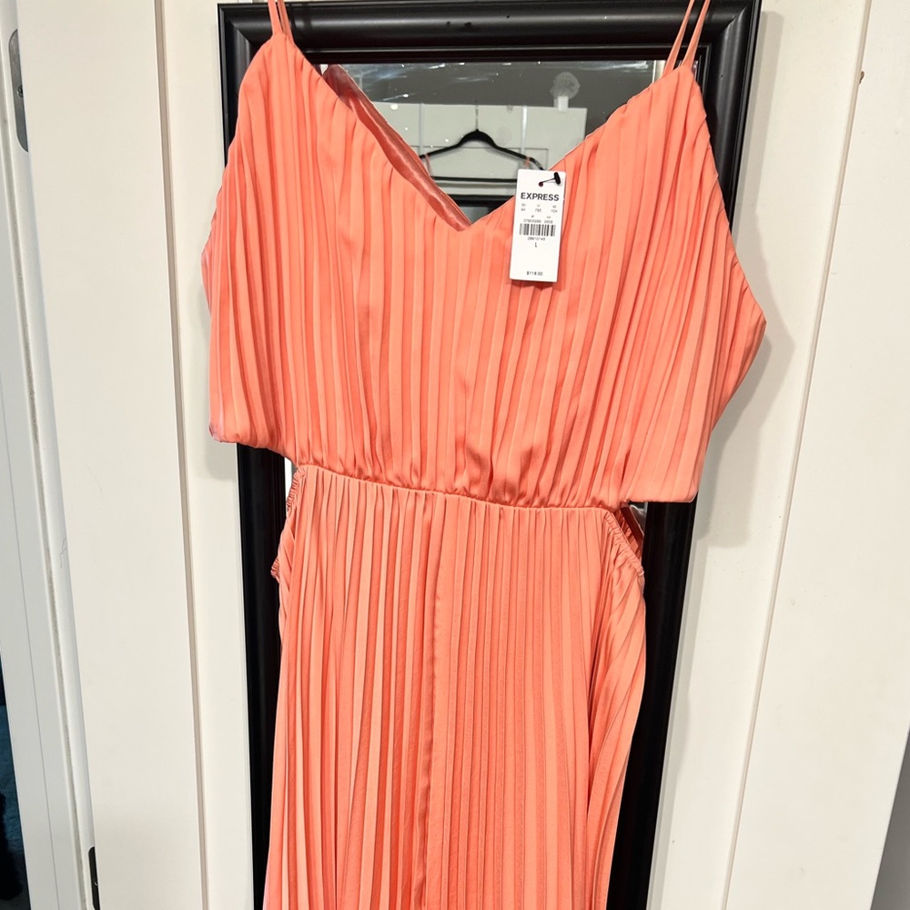 NWT Express Side cut out maxi - Large